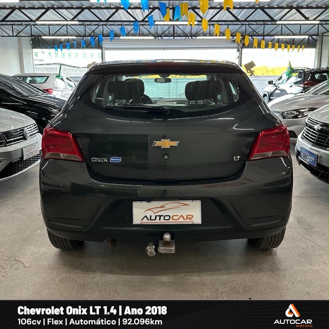 CHEVROLET  Onix LT 1.4 Automático 